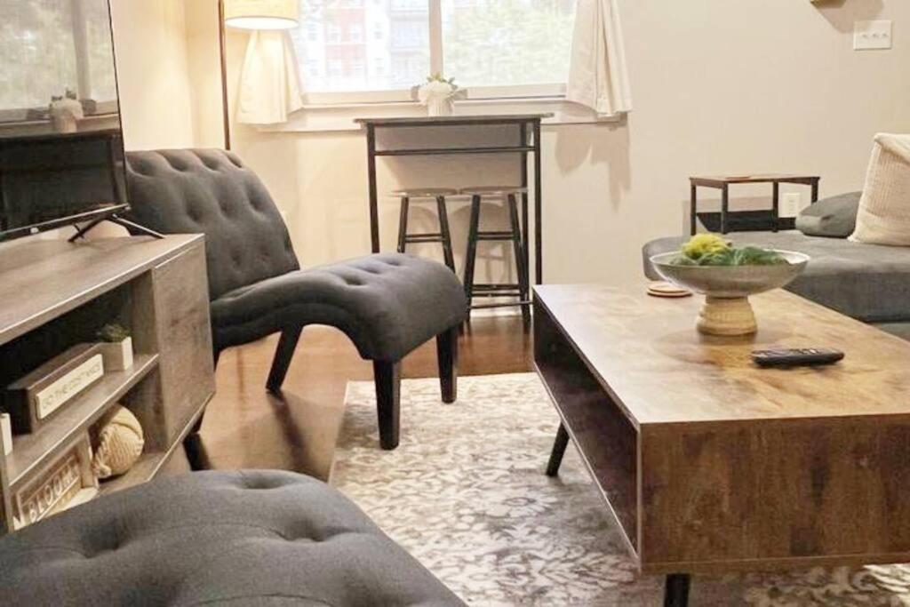 Ferienwohnung Townhouse In Uptown King Bed-Wi-Fi-Free Parking-Pool Charlotte Exterior foto